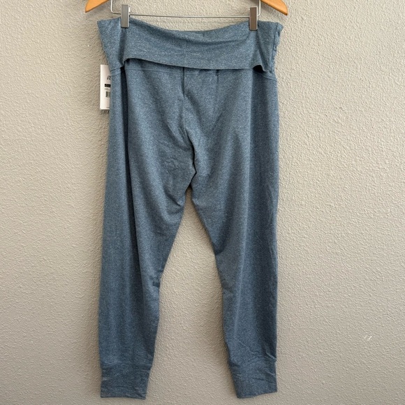 Marika Carmen Jogger NWT Size Large - Picture 3 of 7